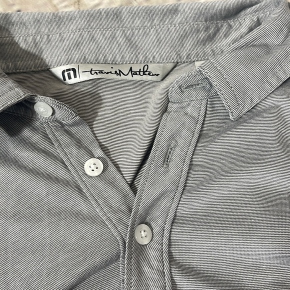 Travis Mathew’s polo shirt mens medium - Picture 5 of 6